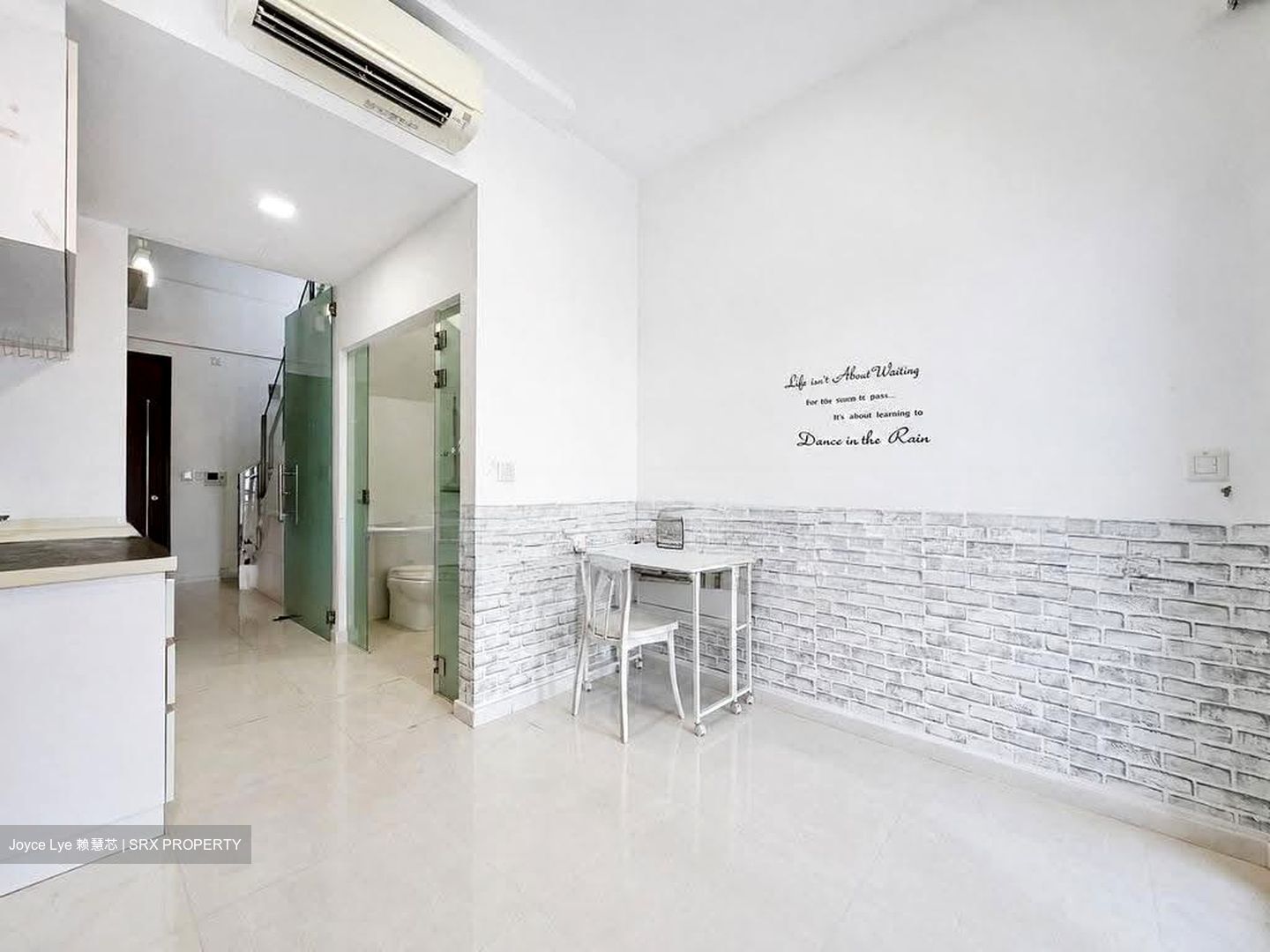 # 1 Loft (D14), Apartment #608424351